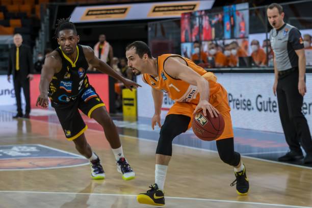 重新定义自 重新定义自