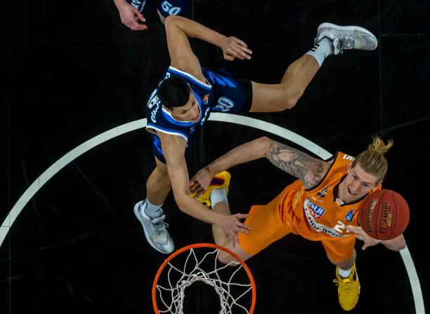 仅为巴黎开 仅为巴黎开