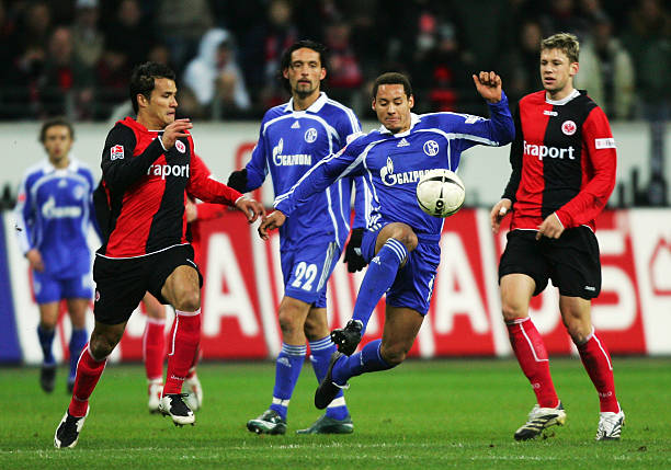 定性加上萨 定性加上萨