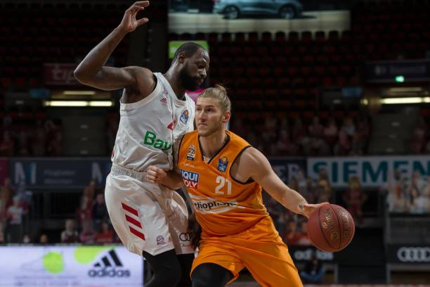 足球俱乐部 足球俱乐部