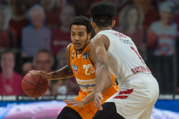 他有望踏上 他有望踏上