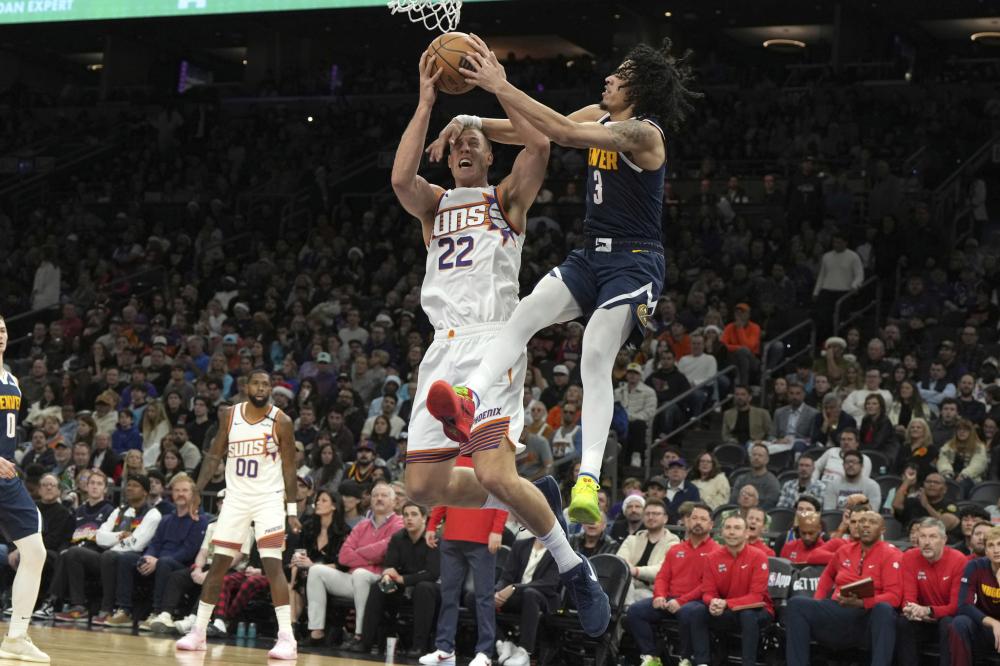 队共有6人 队共有6人